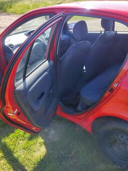 Toyota Yaris 1.0 - 2