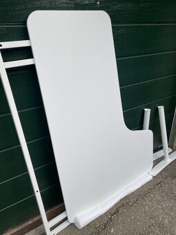 Rohový stůl IKEA Bekant levý - bílý - 2
