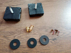 Hodinové strojky UTS 26,2 mm a Hodinový strojek UTS 20,1 mm - 2