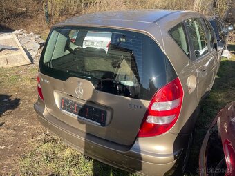 Mercedes benz A169 - 2