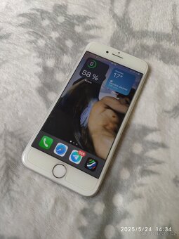 Prodám iPhone 7 32 gb 1500/Kč - 2