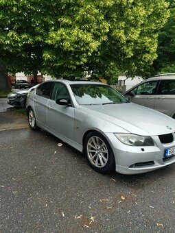 E90 - 2