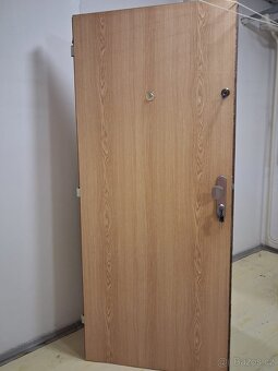 Protipožární dveře 80 - 2