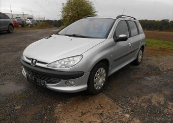 Peugeot 206 1,6 80 kW Digiklima Historie benzín - 2