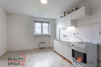 Prodej, byty/3+1, 78.5 m2, Závodu míru, Stará Role, 36017 Ka - 2