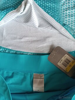 Nový set Nike Dri-Fit, vel. M - 2