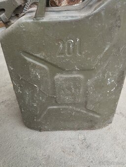 vojenský kanystr ČSLA - 2