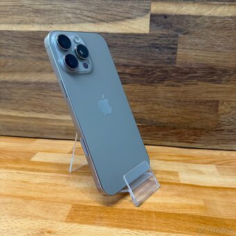 IPhone 16 Pro Max 256GB, přírodní, 98% bat.,eSIM (záruka) - 2