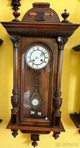 Prodám 34 ks TOP nástěnných hodin - 2