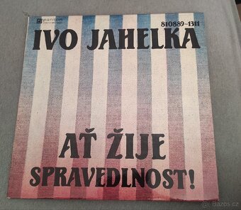 Gramofon Sencor stt212U+ desky - 2