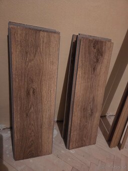 Plovoucí podlaha a lišty - 2