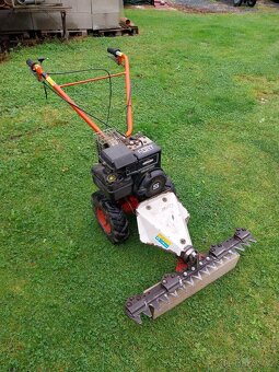 Sekačka na trávu - 2