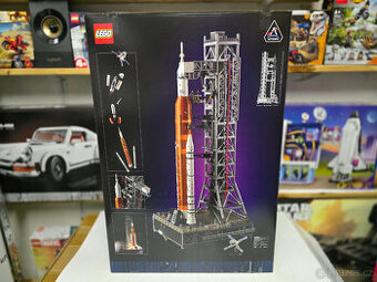 LEGO® Icons™10341 NASA Artemis Space Launch System - 2