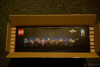 Lego 10356 - Star Trek: U.S.S. Enterprise NCC-1701-D - 2