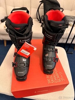 Lyžařské boty Atomic 130, 27-27,5 - 2