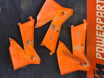 Plasty KTM - 2