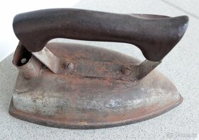 Retro elektrická žehlička - Prošvic - 2