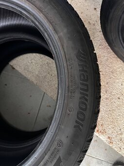 245/45 R18 100v zimní Hankook - 2