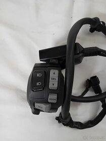 Levy prepinac HONDA NC750X - 2