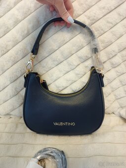 Valentino modrá kabelka - 2