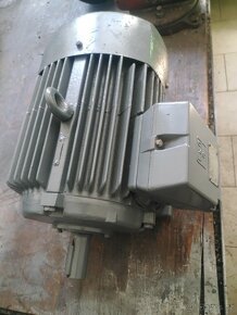 Elektromotor 4 kW  2900 otáček - 2