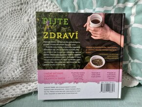 Kniha Léčivé bylinné čaje - Sarah Farr - 2