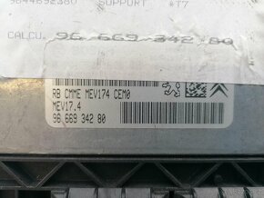 Peugeot - Citroen ECU BOSCH 0261S05626 9666934280 - 2