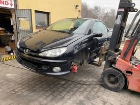 Peugeot 206 CC 2.0 16 v rv2004 - 2