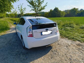 Toyota Prius 3 – spolehlivý hybrid, výbava Sol - 2
