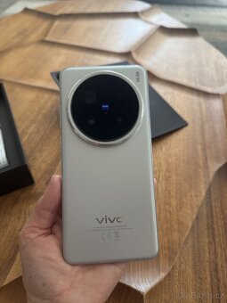 Vivo X200 pro - 2