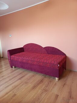 Postel s úložným prostorem - 2