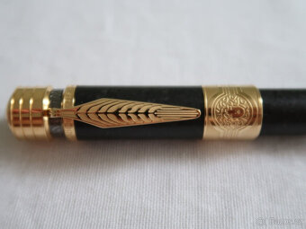 Patron umění Montblanc Pocta Hadrian Ltd. 4810 plnicí píst p - 2