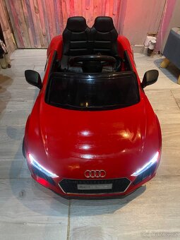 Elektrické autíčko Audi - 2