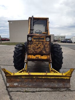 Lesní traktor LKT-81 TURBO se sklopným štítem - 2