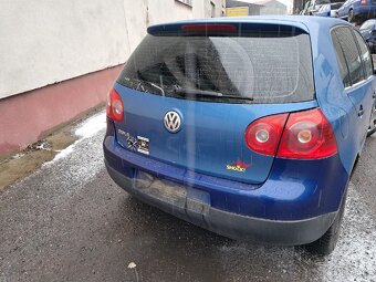 VW Golf V 2.0 tdi 103kw náhradní díly - 2