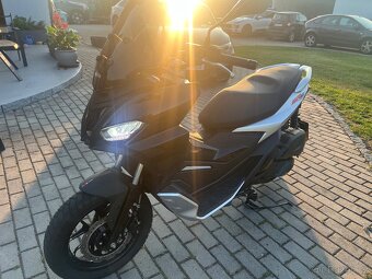 Aprilia sr200gt najeto 200 km, dph - 2