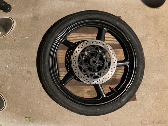 Přední kolo Yamaha ybr 125 - 2