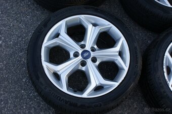 4ks hezkych Y alu kol original Ford 18 letni pneu - 2