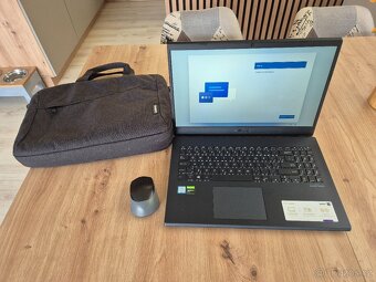 Prodám Notebook Asus X571 GD 15,6' - 2