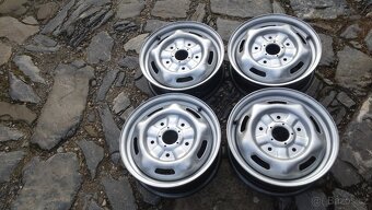 Prodám 4 plechové disky 16 5x160 na FORD TRANSIT - 2