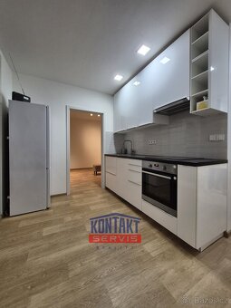 Moderně zrekonstruovaný byt 3+1 s balkonem ulice Lidická, Če - 2