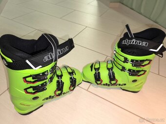 Lyžáky Alpina 255 v. 6,5 žluté - 2