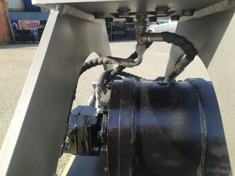 Hydraulická vibrační deska s otočí Hardy Premium HD04 5-9t - 2