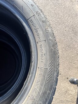 Nankang SL-6 215/60 R17C 109/107T - 2