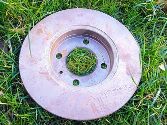 Brzdový kotouč nový Škoda Favorit, Felicia - 2