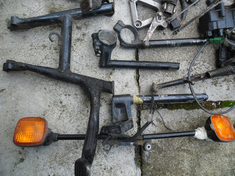 Díly na Japonské moto. - 2