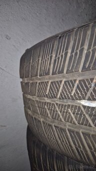 Zimní 225/45 R17 Barum polaris - 2