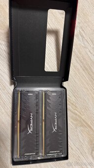 HyperX Predator 16GB (2x8GB) DDR4 3000 CL15 - 2
