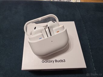 Samsung Galaxy Buds3 - 2