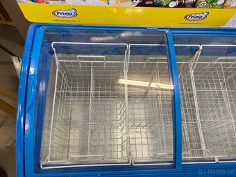 Prosklený pultový mrazák - 2